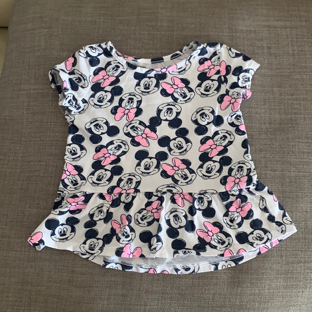 Minnie Mouse shirt